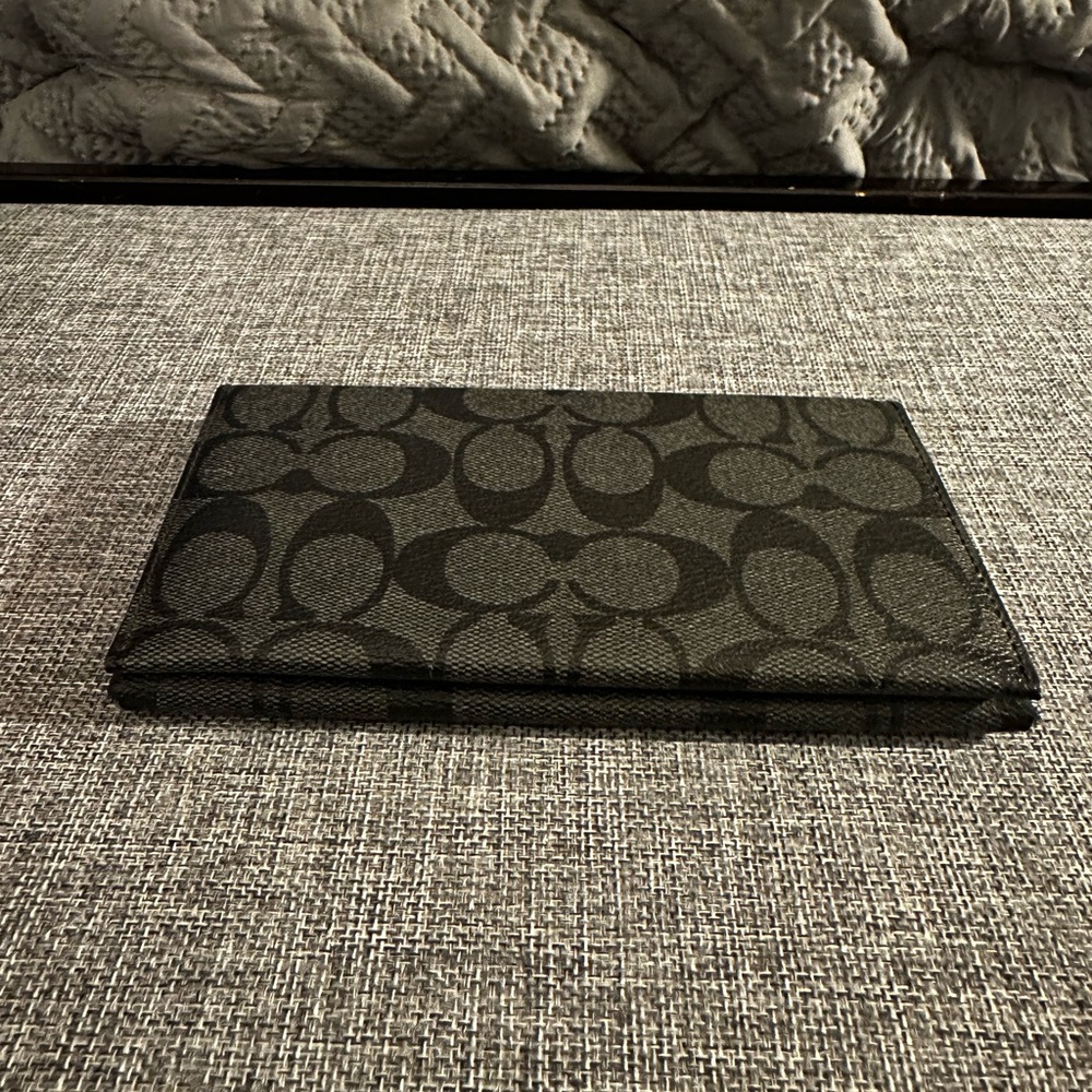 Unisex Coach Large Wallet - Black